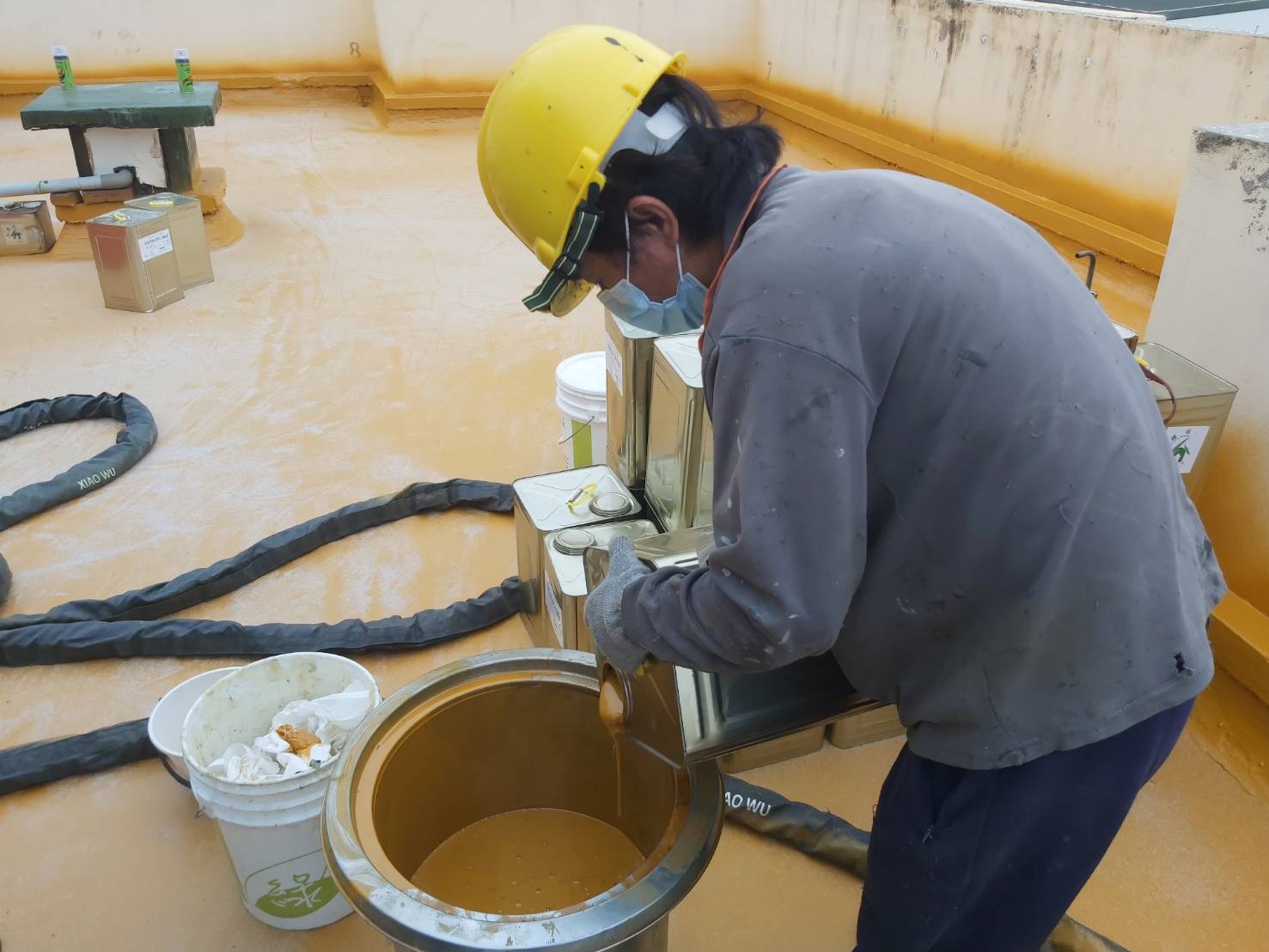 原廠設備噴塗隔熱發泡