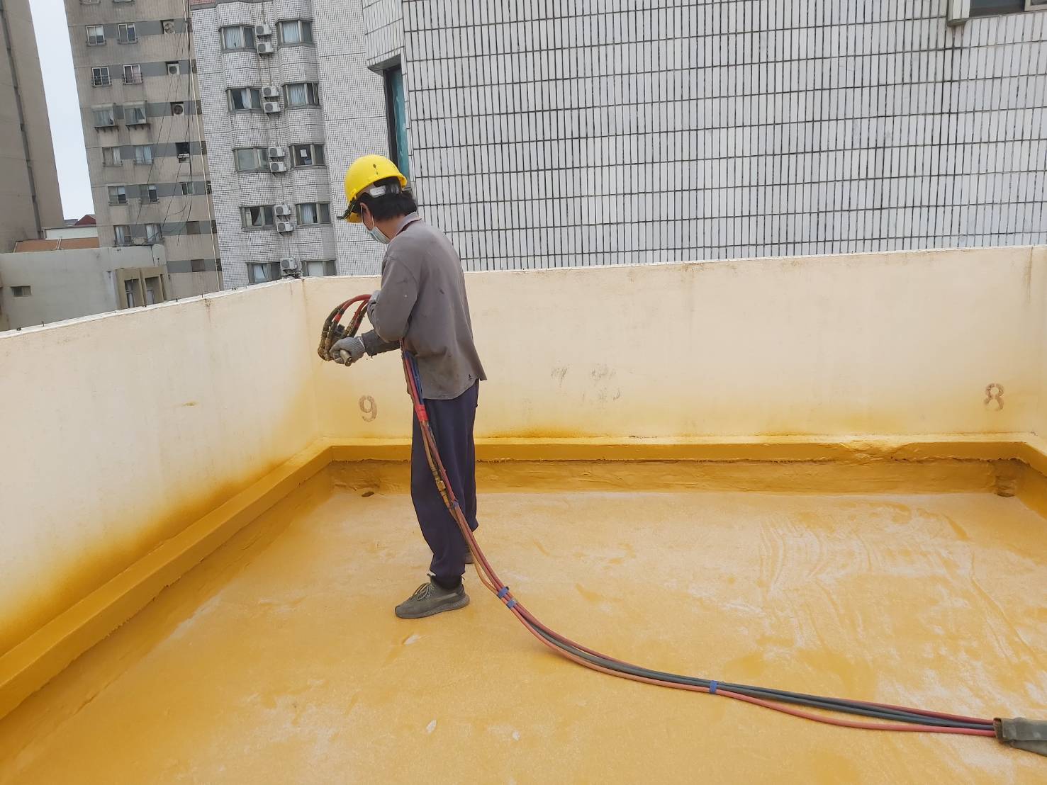 新竹純聚脲噴塗隔熱